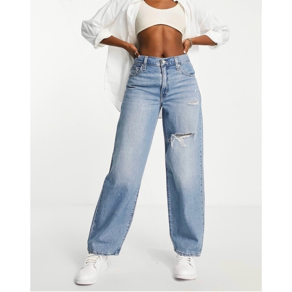 Levi baggy dad jean